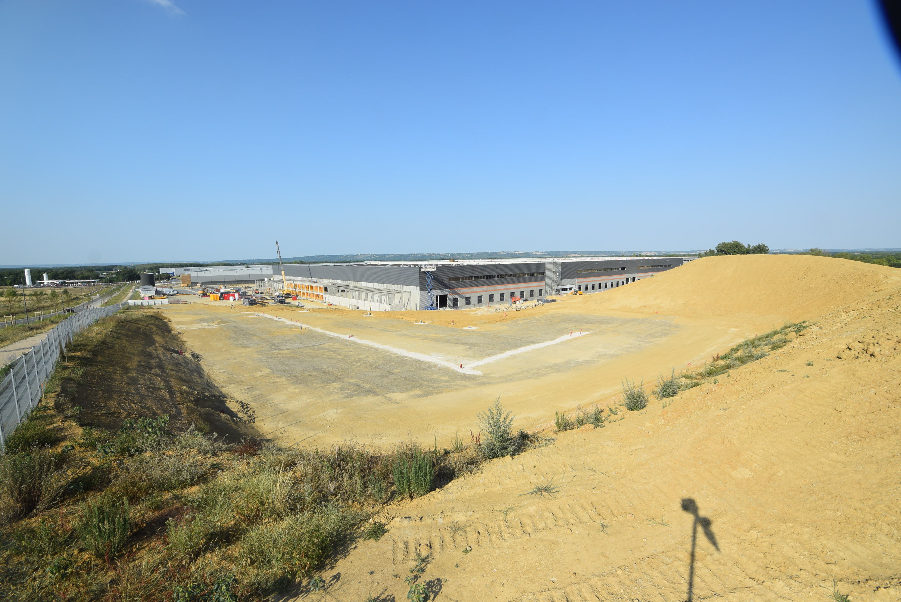 5 août – Construction de l’étage des bureaux