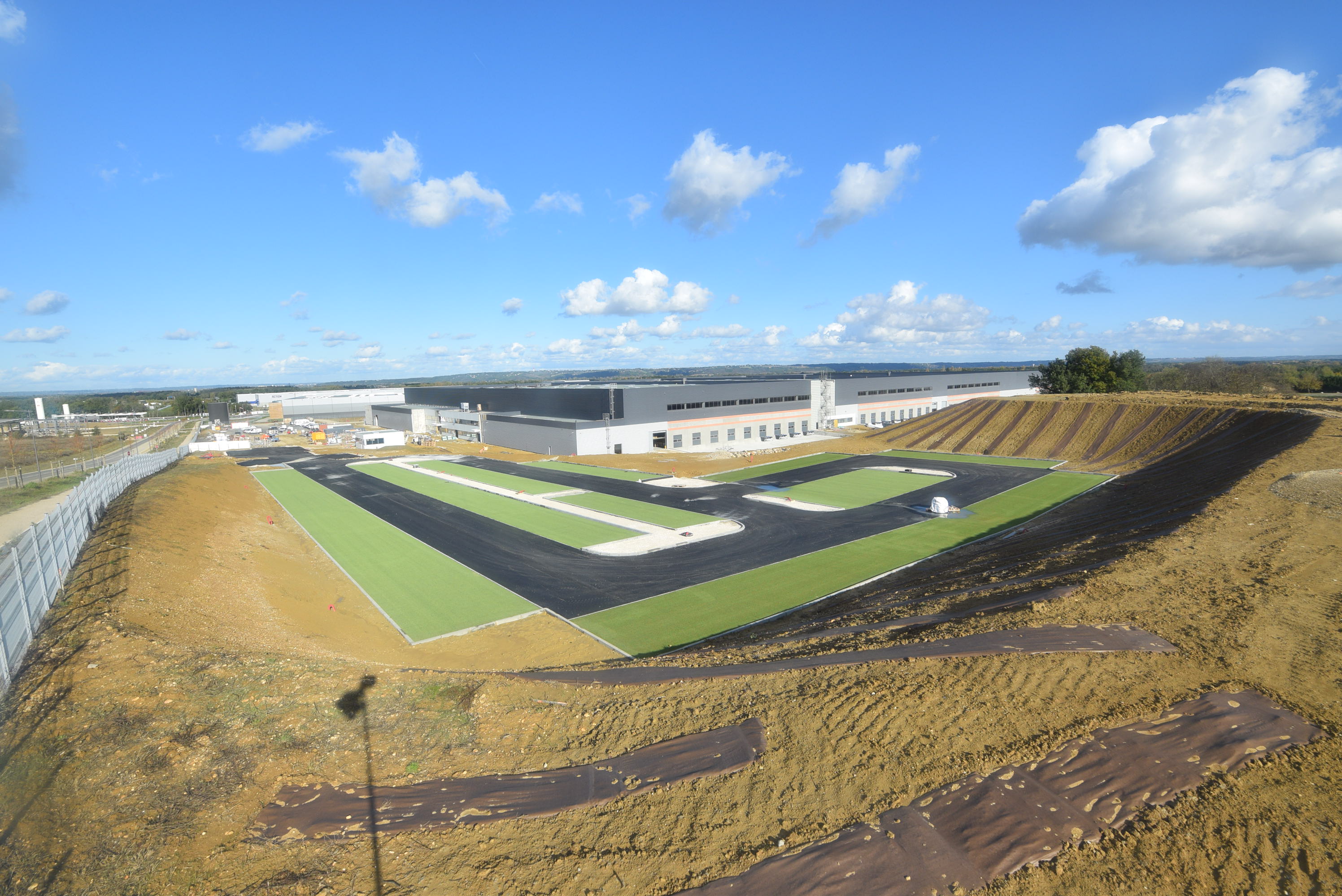 14 Novembre – Poursuite des aménagements intérieurs